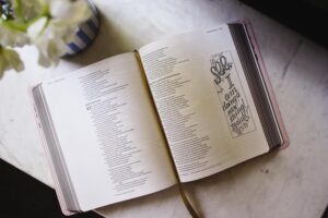 An illustrated page from the Beautiful Word Bible 